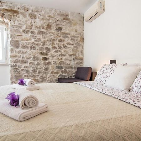 Guest House Vagabundo Imb สปลิท ภายนอก รูปภาพ